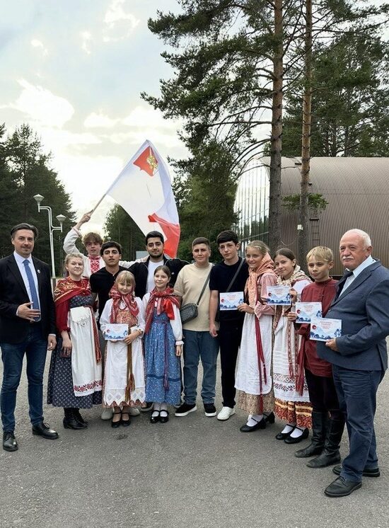 «Երգեցողություն» մասնագիտության ուսանողները ՌԴ-ում ելույթ են ունեցել «Наследники традиций» փառատոնում