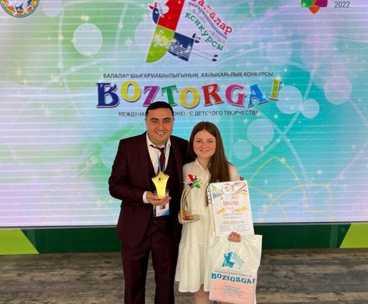 Ազնավուր քոլեջի ուսանողուհին արժանացել է Գրան Պրիի՝ Ղազախստանի «Բոստորգայի» մրցույթում
